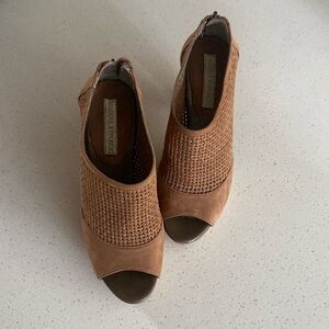 Banana Republic Weaved/Caged Heels
